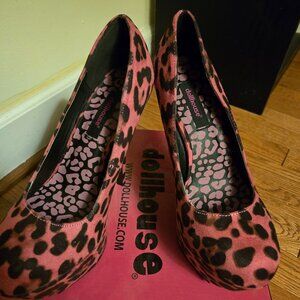 Dollhouse Platform Heels, Size 7.5, New in Box